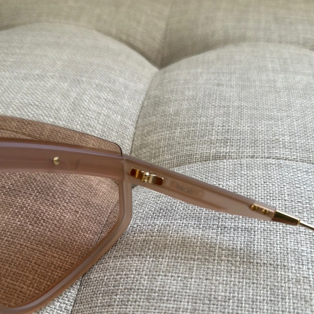 DiorClub M2U Sunglasses Pink - Picture 6 of 9